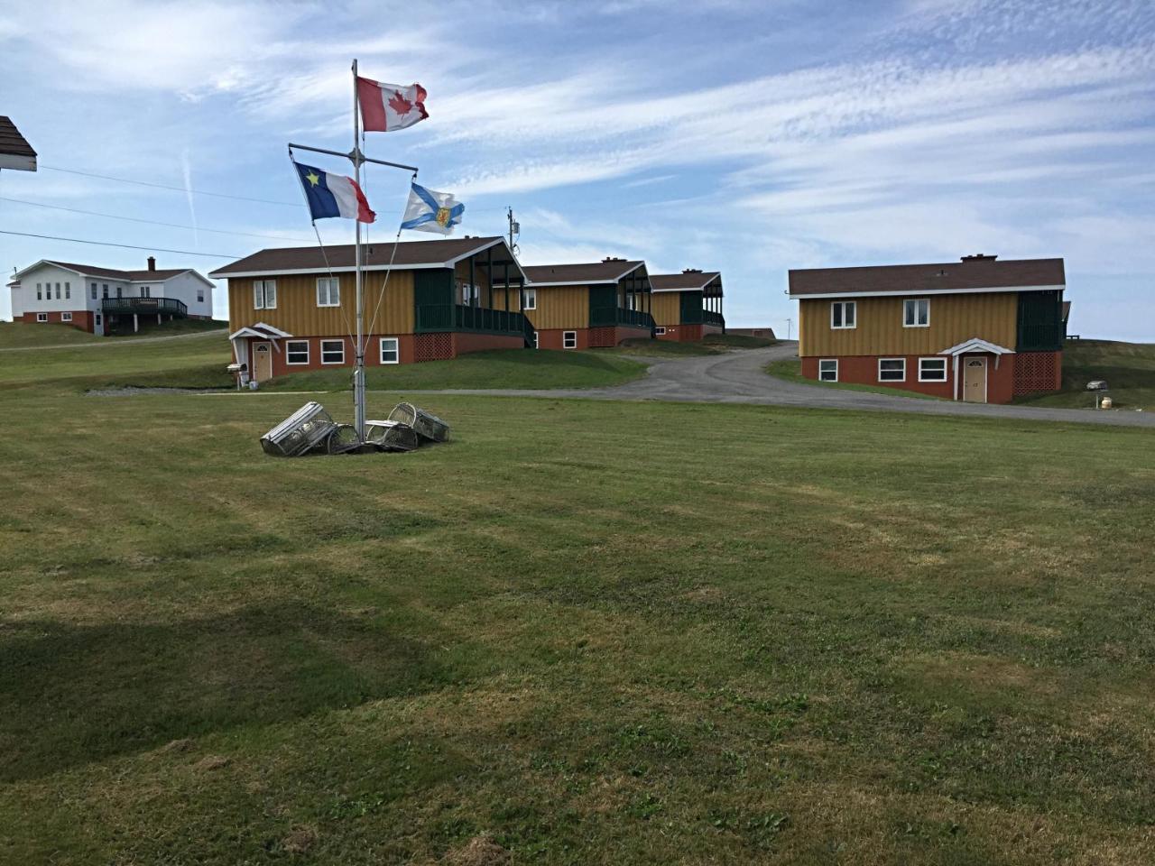 Pilot Whale Chalets Villa Chéticamp Exterior foto